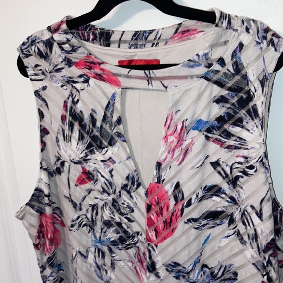 Jennifer Lopez size large floral dress - Picture 2 of 4